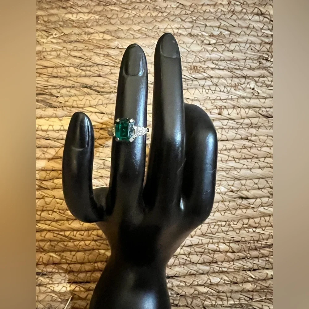 Vintage sterling silver emerald glass ring. Sterling MH inscribed inside ring